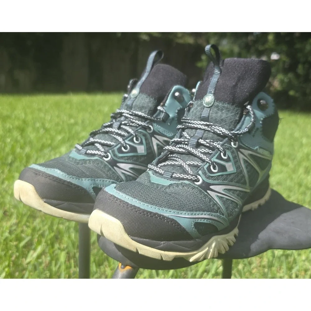 Merrell Pine Grove Mid Waterproof Hiking Boots Women's Teal Black sz 9  (A26)